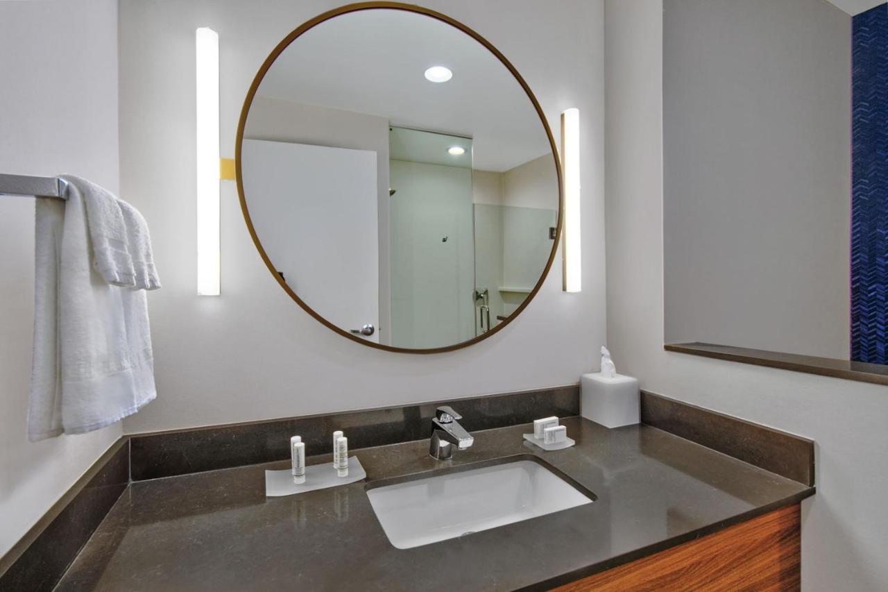 Fairfield By Marriott Inn & Suites Orlando At Flamingo Crossings Town Center Bay Lake Ngoại thất bức ảnh